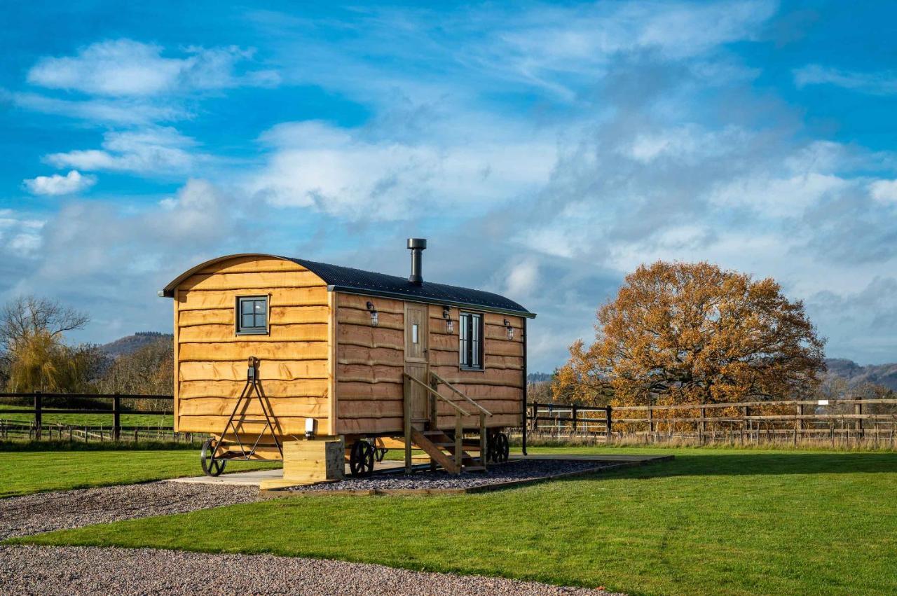 Monkwood Shepherds Hut - Ockeridge Rural Retreats Ουόρσεστερ Εξωτερικό φωτογραφία